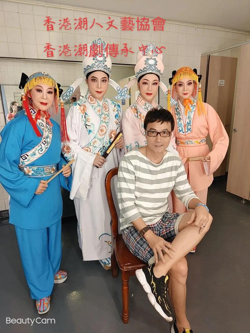 黄大仙精准资料全年正版,绝对策略计划研究_社交版40.12.0
