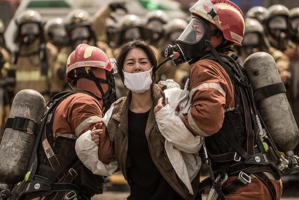 2020韩国灾难电影大地震,设计策略快速解答_VR型43.237